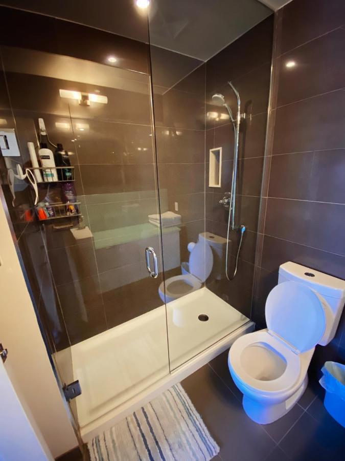 Luxury Condo On Cn Tower Τορόντο Εξωτερικό φωτογραφία